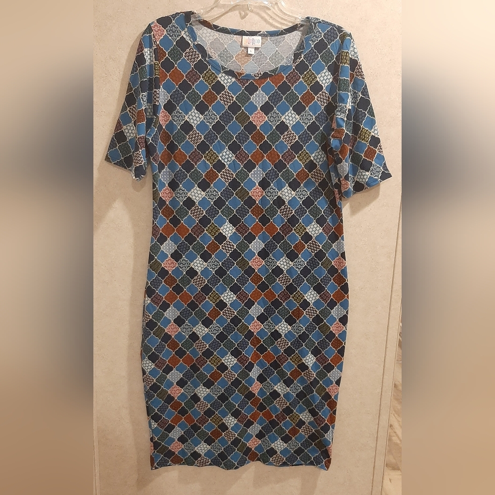 🔥LuLaRoe Ladies Size Large Multicolor Geometric Design Julia Dress C9